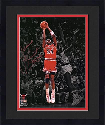 Çerçeveli Horace Grant Chicago Bulls İmzalı 11 x 14 Spot Işığı Fotoğrafı - İmzalı NBA Fotoğrafları